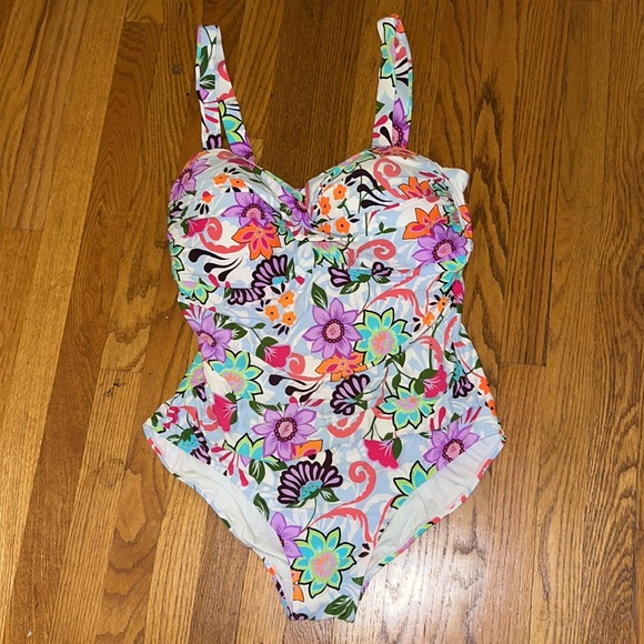 Ann Cole white floral swimsuit Fleetwood one piece size 20W - Picture 1 of 7